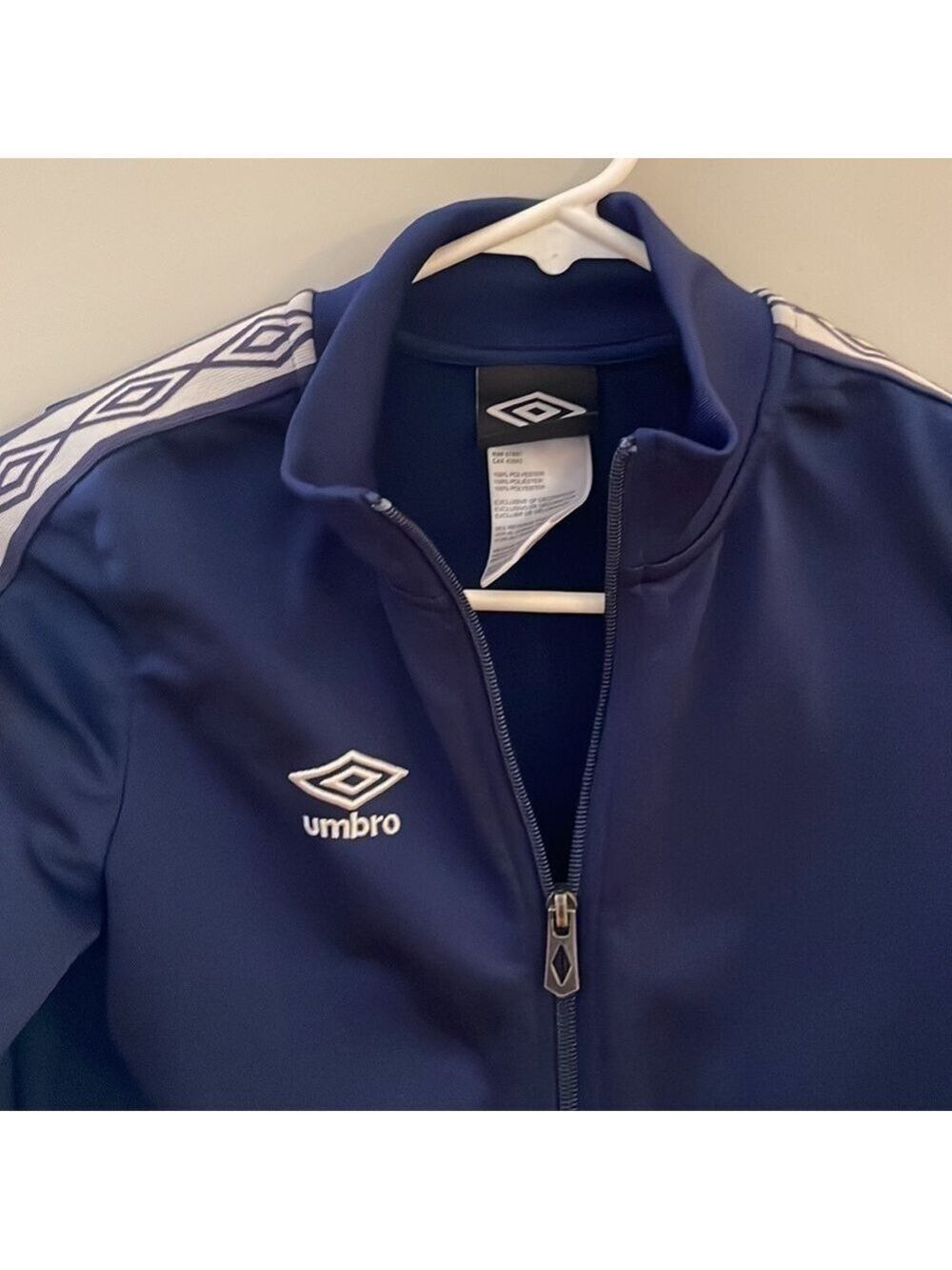 Umbro Full Zip Jacket - Picture 4 of 5
